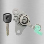 Left Door Lock Cylinder Cab Lock Cylinder for Honda Old Fit City